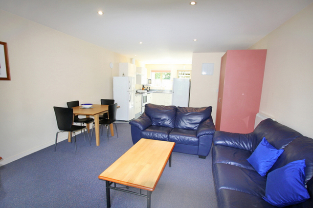 Room 1/8B Woodhaugh Street